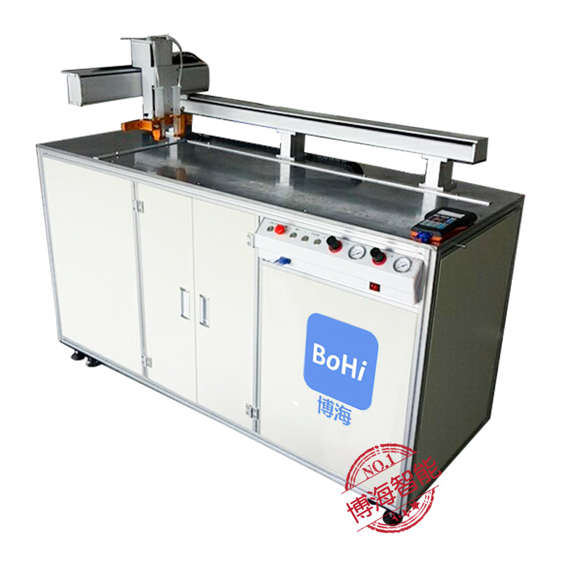 為什么要選擇自動點膠機